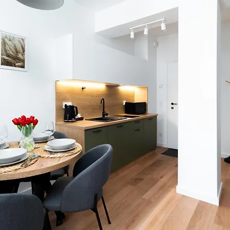 Ostoja Parku Narodowego, Sun & Snow * 斯克拉斯卡波伦巴